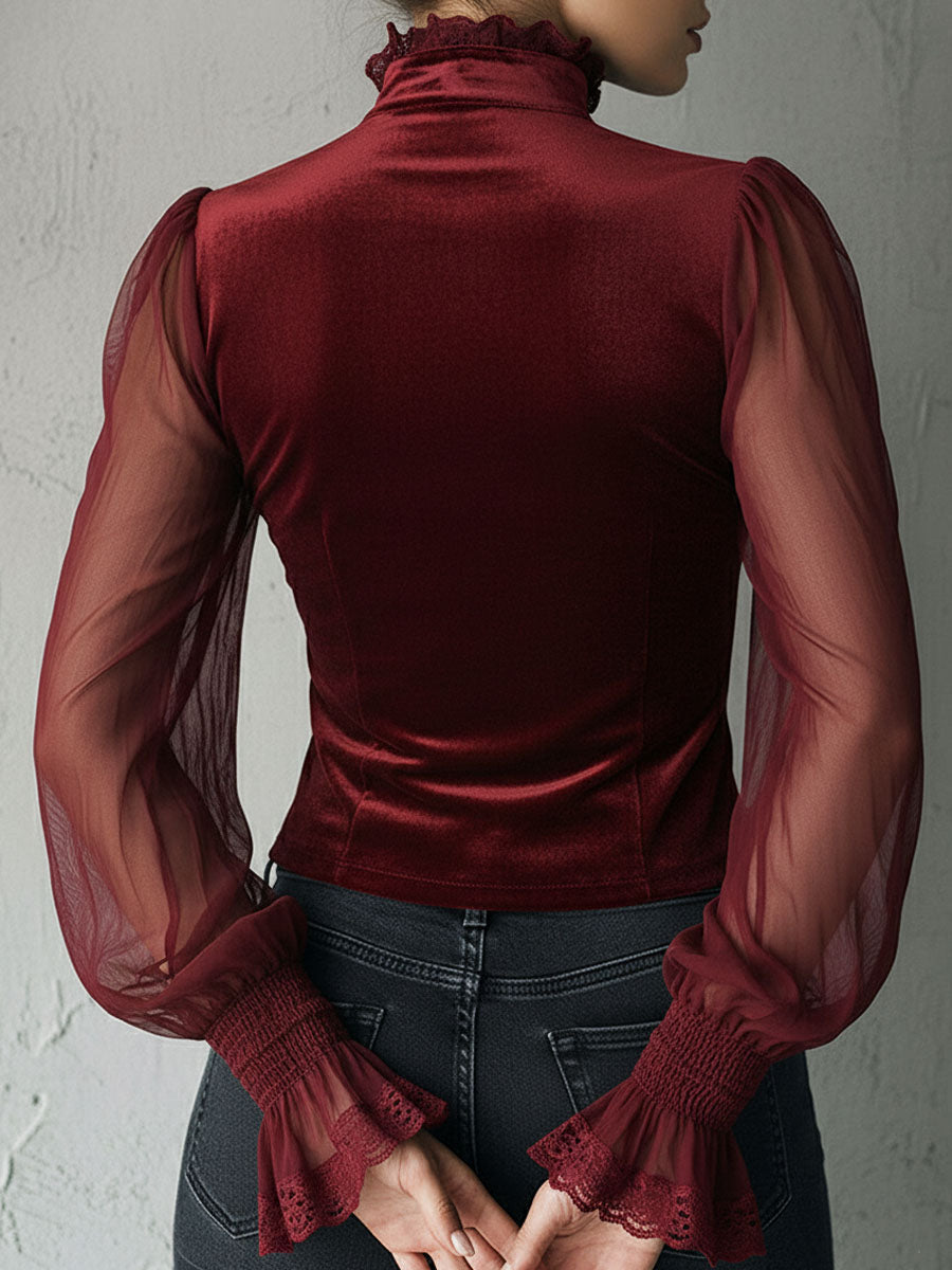 Blusa gótica em veludo preto com espartilho, renda e mangas transparentes 2025