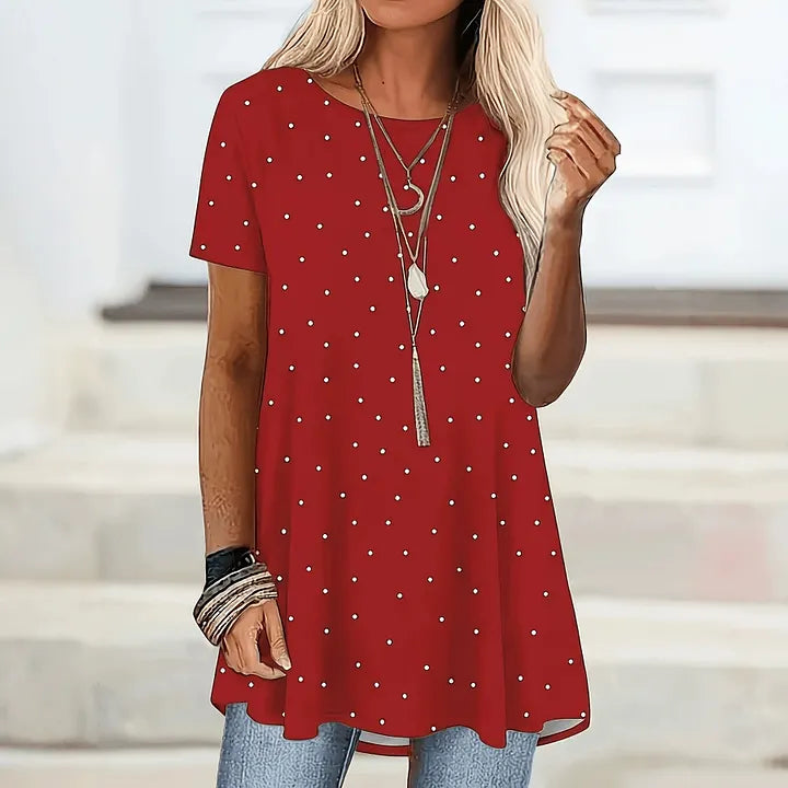 Blusa às bolinhas com manga curta e corte em A