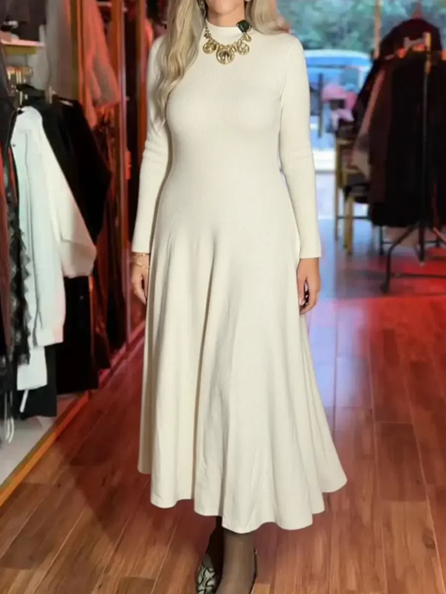 Vestido camisola de malha para mulher com corte justo
