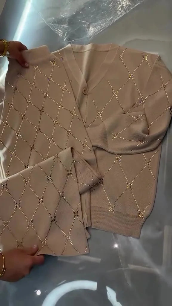 Conjunto de moda casual com cardigan e calças de lantejoulas com diamantes
