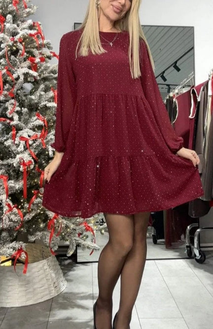 Vestido casual para mulher com decote redondo e strass