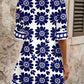 Vestido casual com estampado resort azul e branco