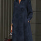 Vestido elegante com bordado floral e gola de camisa