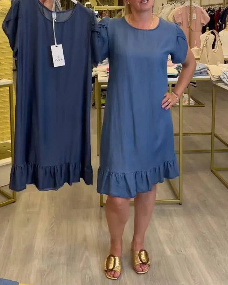 Vestido casual de ganga de manga curta e gola redonda