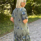 Vestido de menina com estampado floral