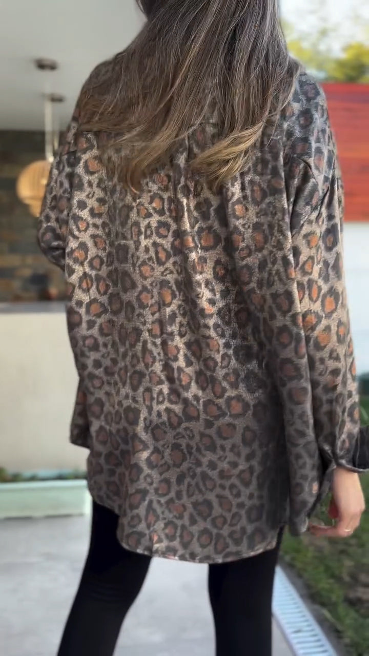 Blusa casual estampada com gola alta para mulher