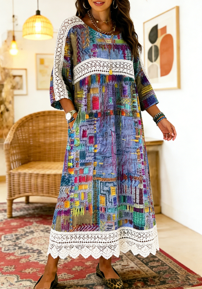 Vestido de mulher em algodão com detalhes em renda