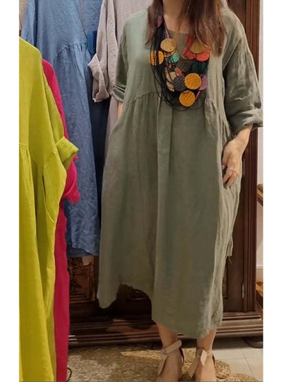 Vestido de mulher em algodão e linho com bolso solto