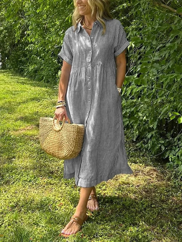 Vestido camiseiro listrado