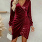 Vestido sexy de veludo com decote em V