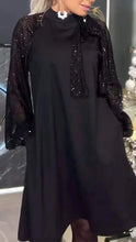 Vestido de menina com lantejoulas patchwork