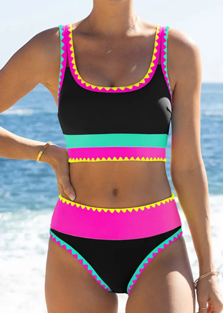 ✨Conjunto de biquíni de 3 peças colorido e desportivo, fabricado em nylon de alto contraste.