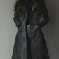 Trench coat de camurça elegante, casual e retro