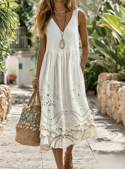 Vestido casual de menina sem mangas com estampa bordada