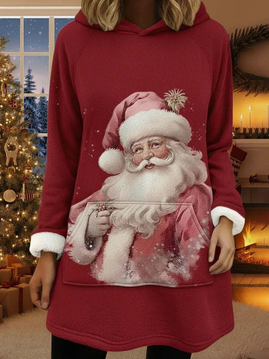 O casaco comprido e largo com capuz apresenta um estampado de Pai Natal