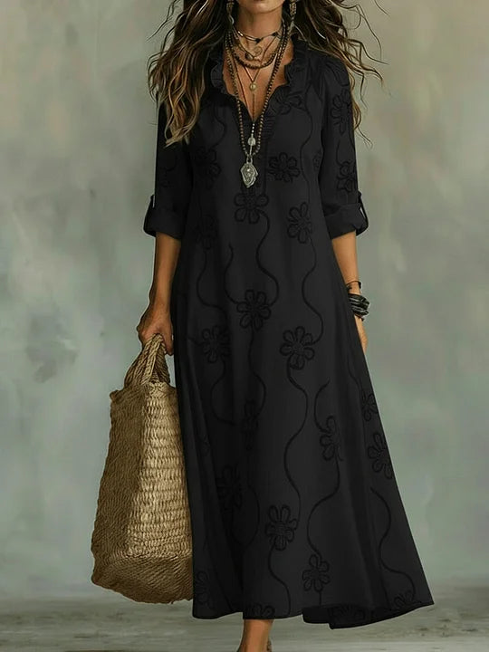 Vestido evasé floral em estilo retro com gola franzida
