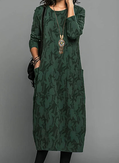 Elegant long-sleeved winter dress for women