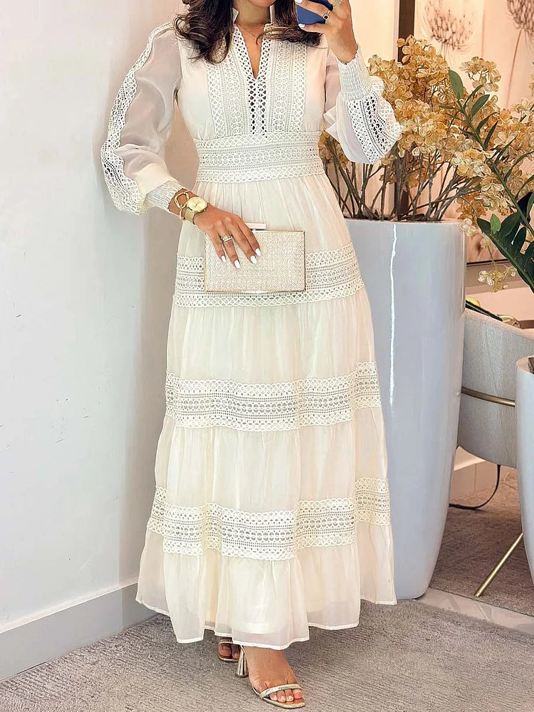 Vestido comprido elegante de renda com manga comprida