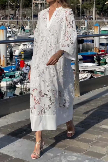 Vestido elegante de renda para mulher com decote em V