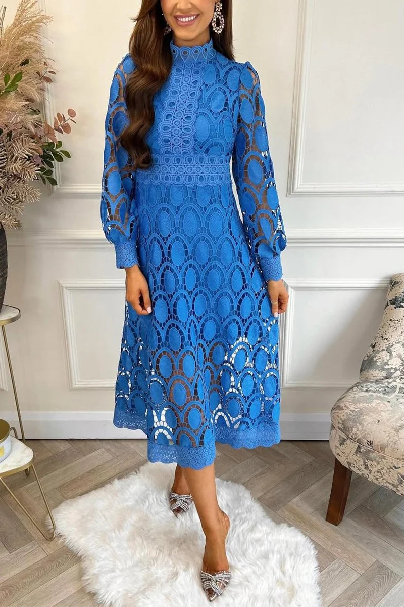 Vestido casual para mulher com decote redondo e manga comprida