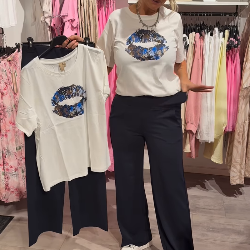Conjunto de duas peças para menina com estampado, blusa e calça