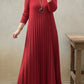 Vestido elegante de malha plissada em cor sólida