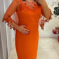 Vestido elegante com detalhes em renda para mulher