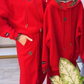 Elegante conjunto de menina com capuz e padrão leopardo, confortável para o dia a dia