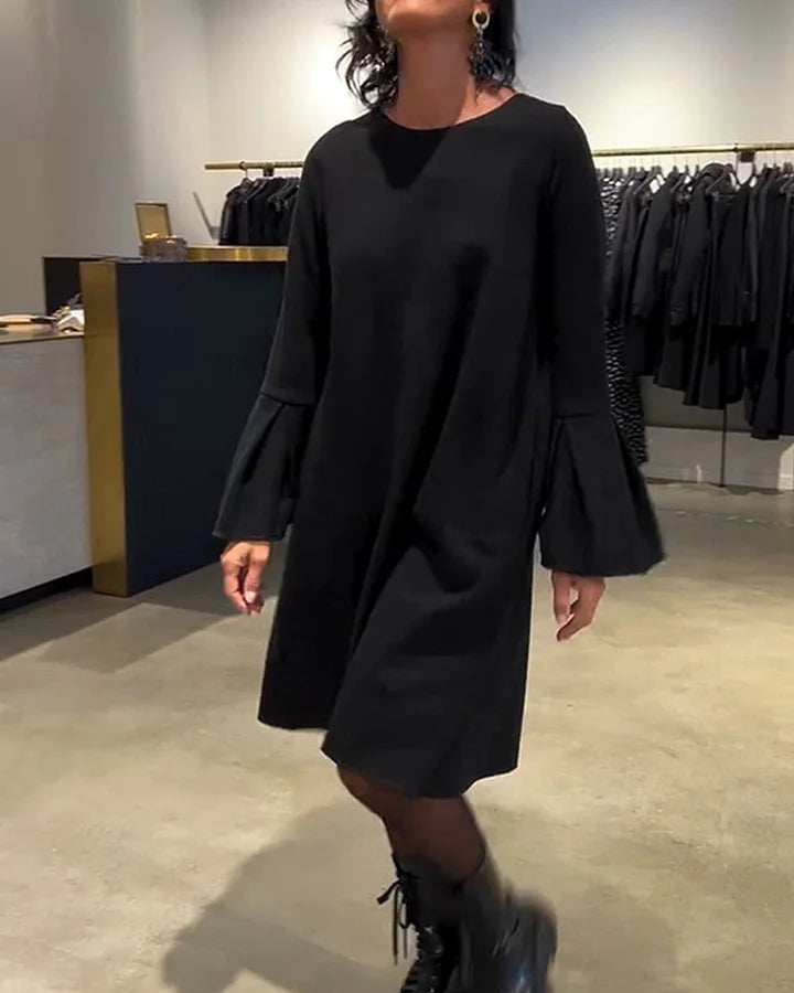 Vestido de mulher de cor sólida com mangas em sino