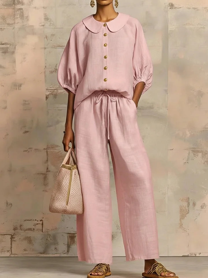 Elegante conjunto de linho de duas peças, composto por camisa e calças de pernas largas