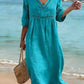 Vestido de mulher em algodão, liso, elegante e casual, para o verão, num estilo retro.