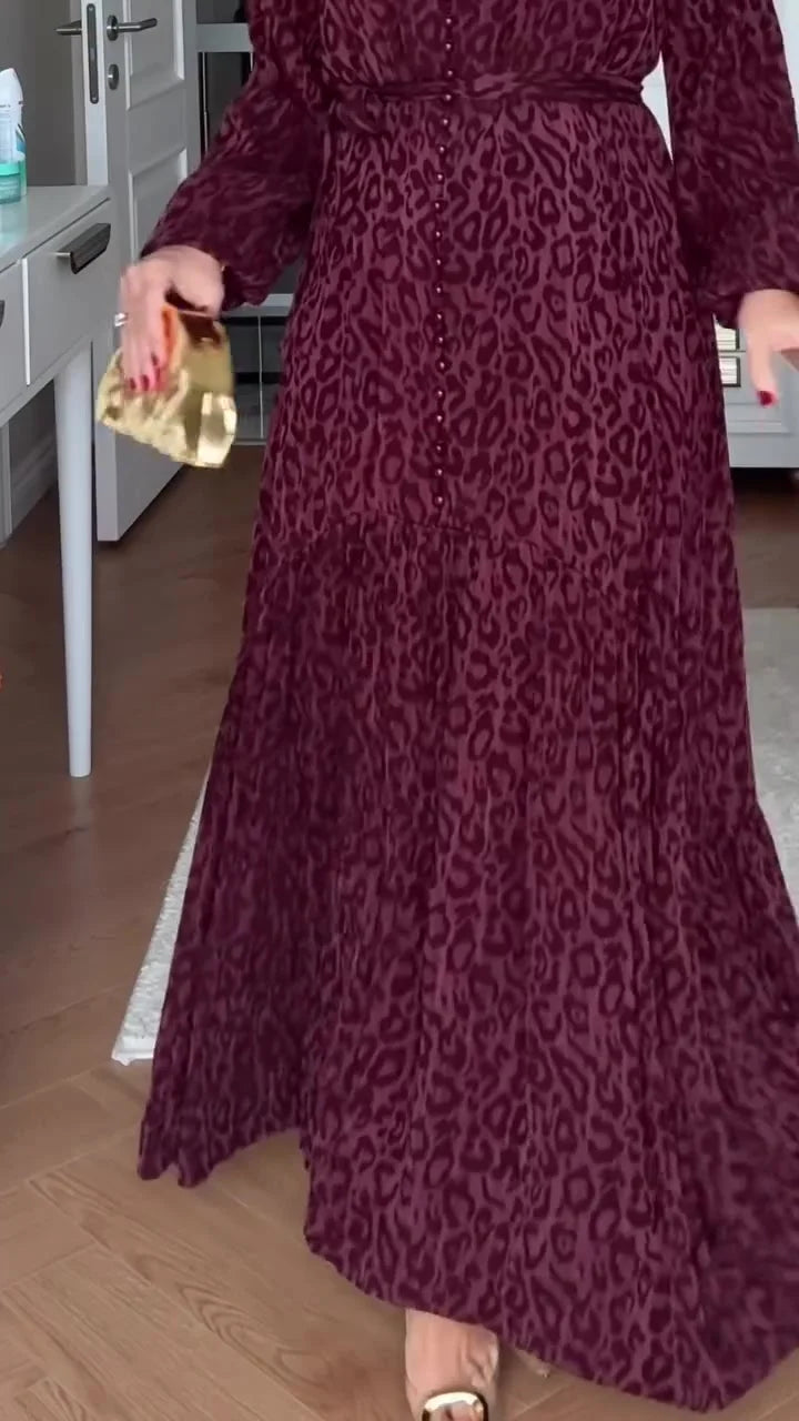 Vestido camiseiro feminino ajustado