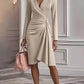 Vestido de mulher de cor sólida com decote em V