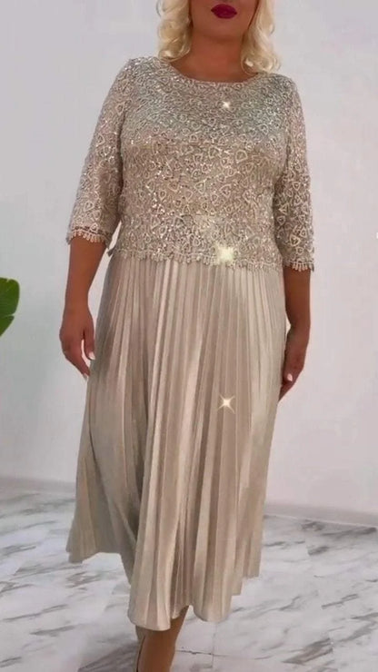 Vestido de menina com decote redondo e lantejoulas