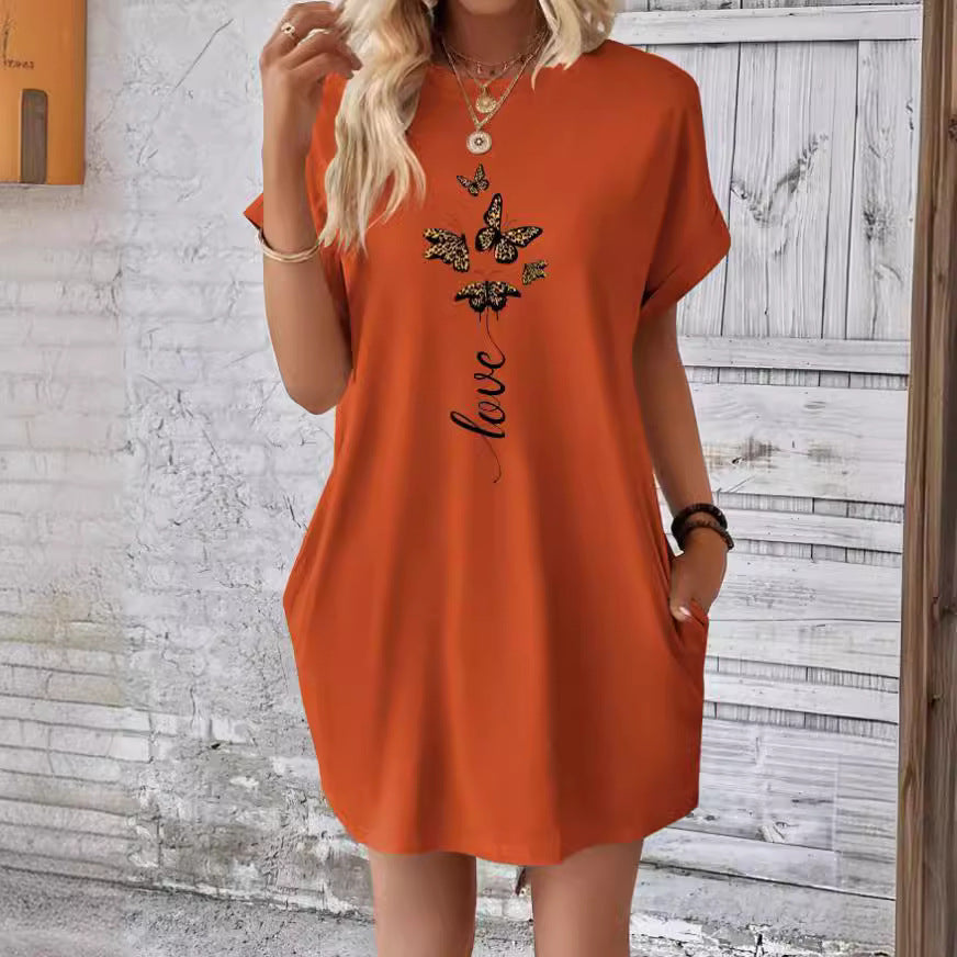 Vestido t-shirt com monograma e mangas estilo morcego