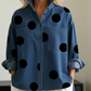 Blusa de ganga elegante com estampado artístico de bolinhas e gola alta