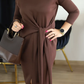 Um vestido bonito e elegante com cintura marcada, versátil e fácil de combinar.