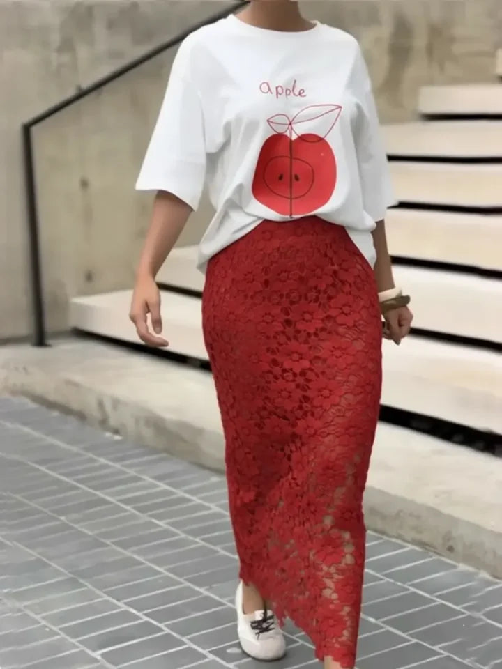Elegante saia feminina de renda vazada e corte justo
