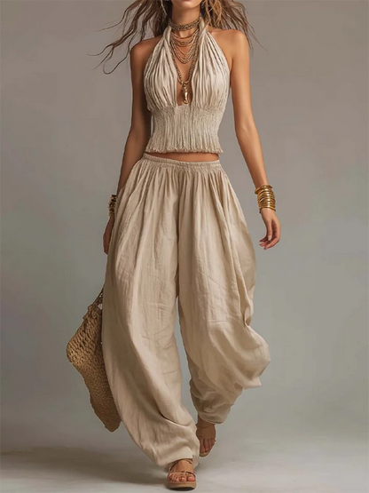 Conjunto sexy boho de duas peças com top de alças e calças pantalona.