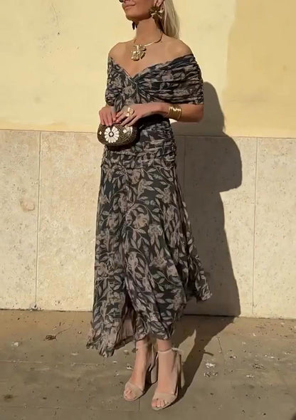 Vestido estampado para menina com decote em V e ombros de fora