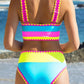 ✨Conjunto de biquíni de 3 peças colorido e desportivo, fabricado em nylon de alto contraste.