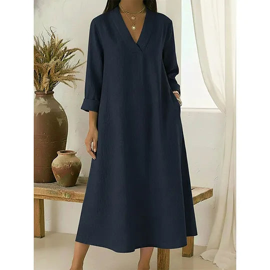 Vestido casual de mulher em algodão e linho com decote em V