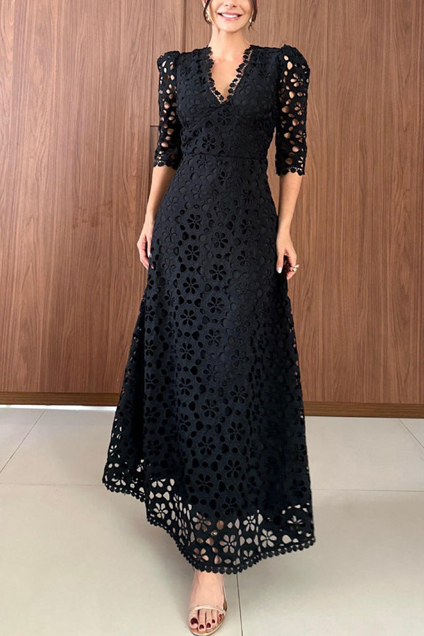 Vestido de resort elegante de renda oca para mulher
