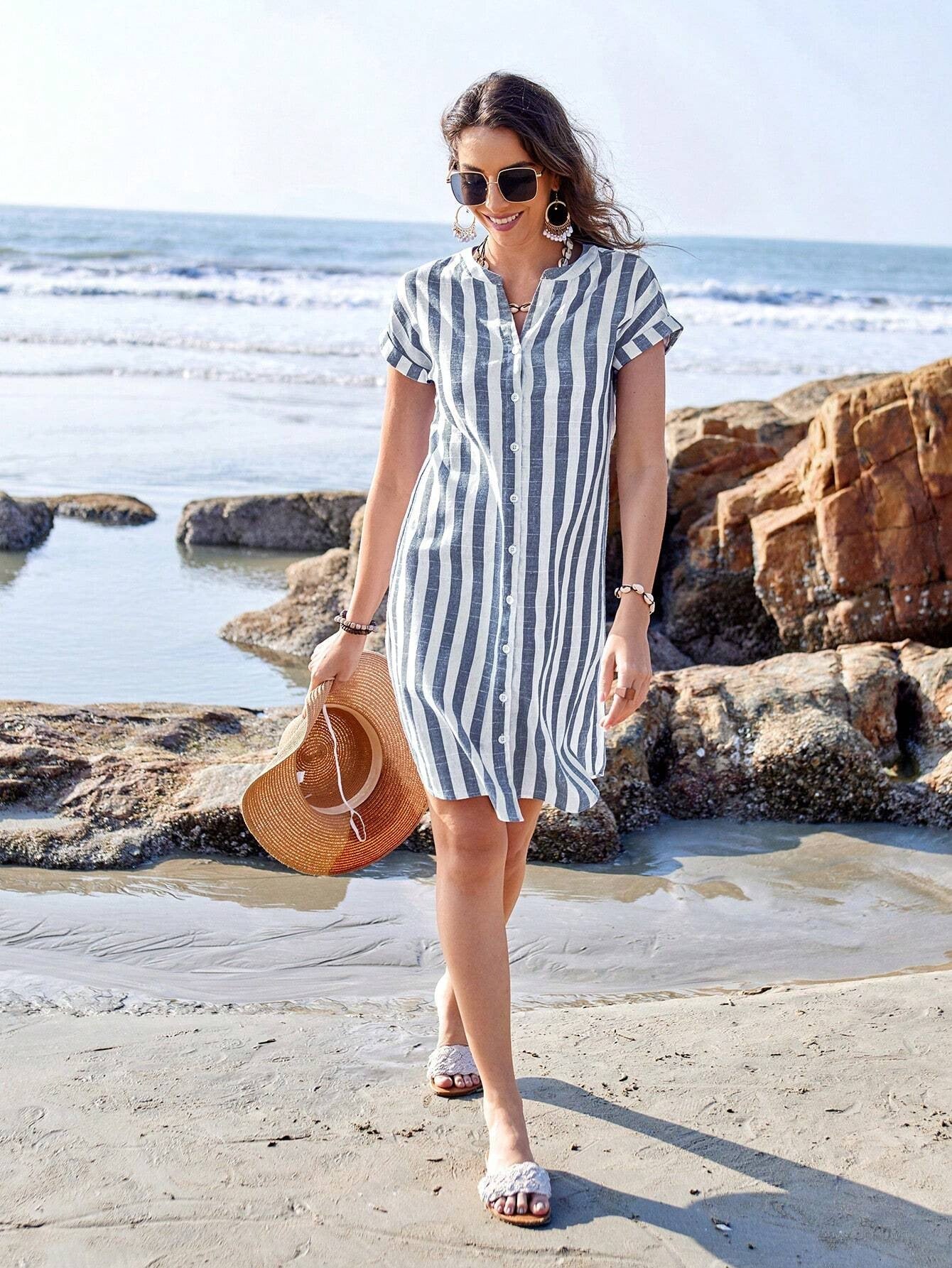 Vestido camiseiro listrado elegante