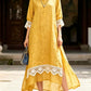Vestido de renda patchwork em cor sólida emana elegância