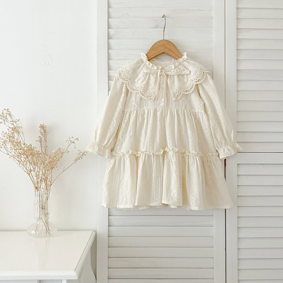 Novos vestidos para meninas