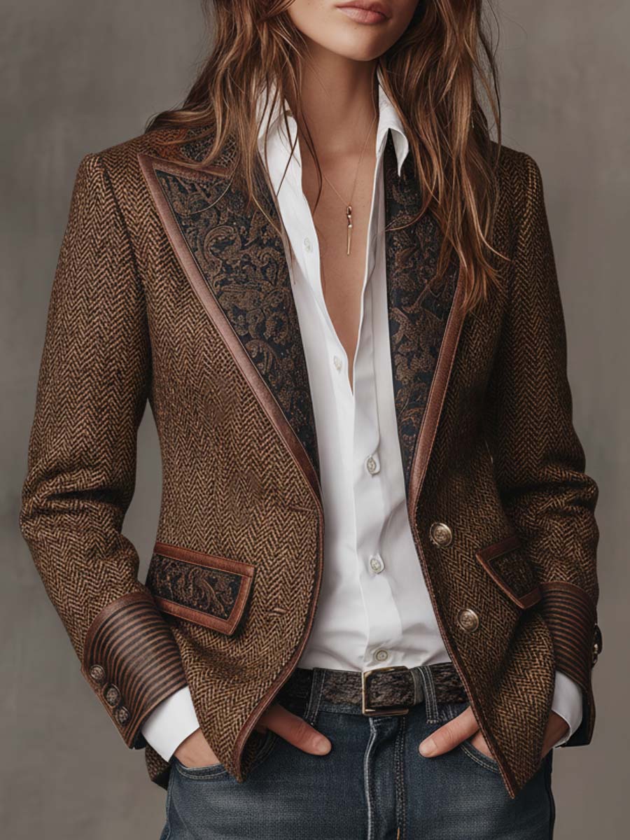 Blazer em tweed espinha de peixe com patchwork estampado