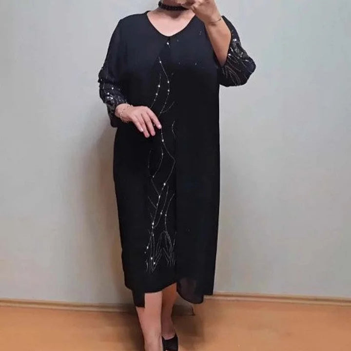 Lindo vestido de duas peças feito de chiffon sintético