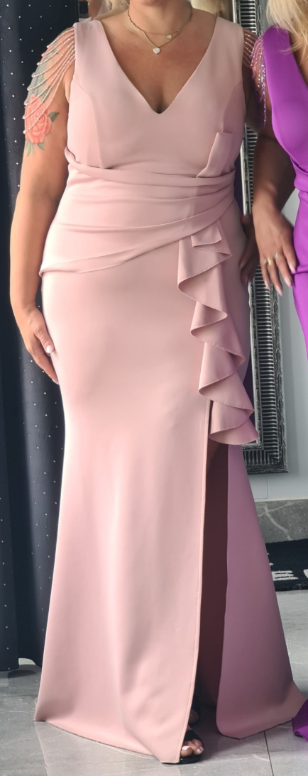 Vestido de noite elegante com decote em V e borlas Vestido com decote em V💎💎