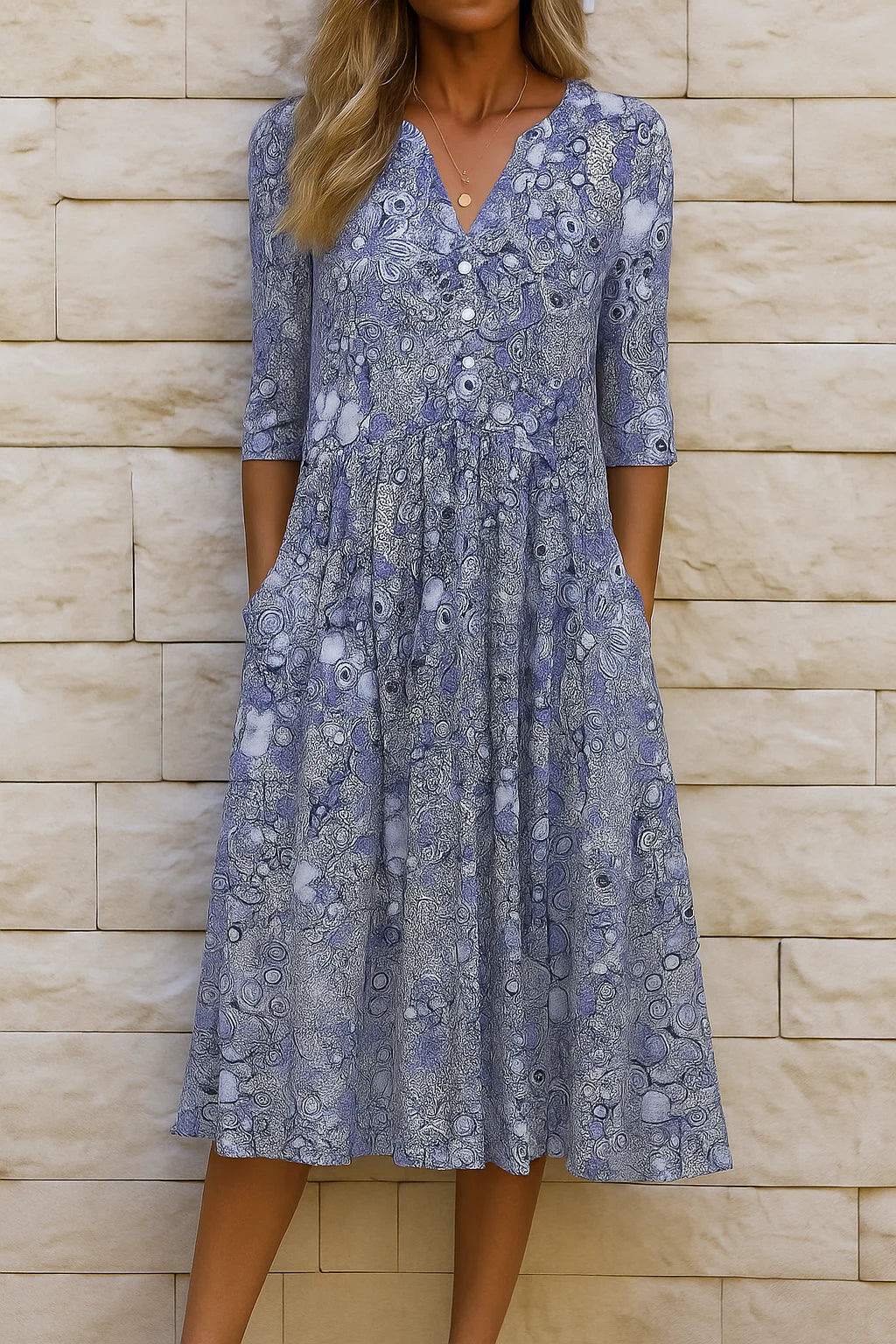 Vestido floral elegante com decote em V